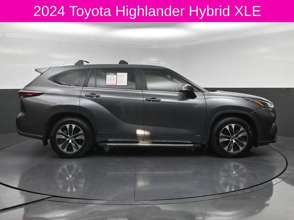 2024 Toyota Highlander Hybrid XLE Gray at Toyota of Victoria