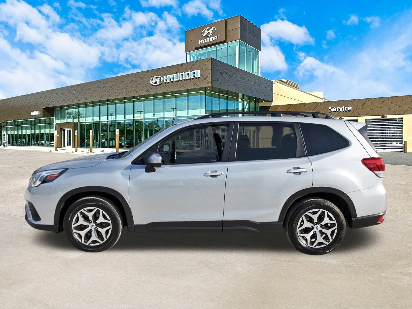 2022 Subaru Forester Premium Silver at AutoSavvy Houston Southwest