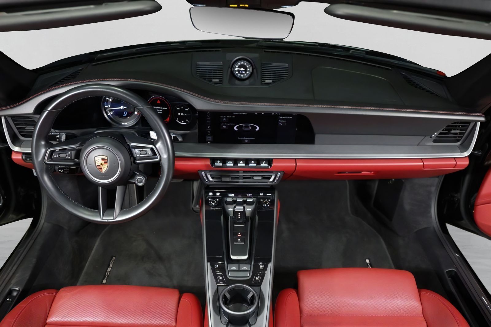 View vehicle photo 4