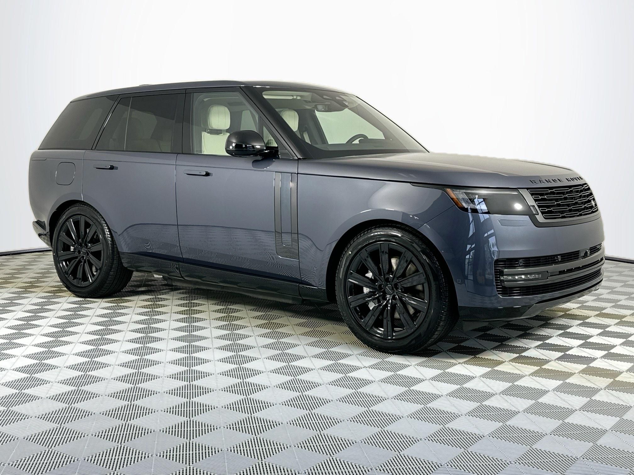 new 2026 Land Rover Range Rover Plug-In Hybrid car, priced at $135,525