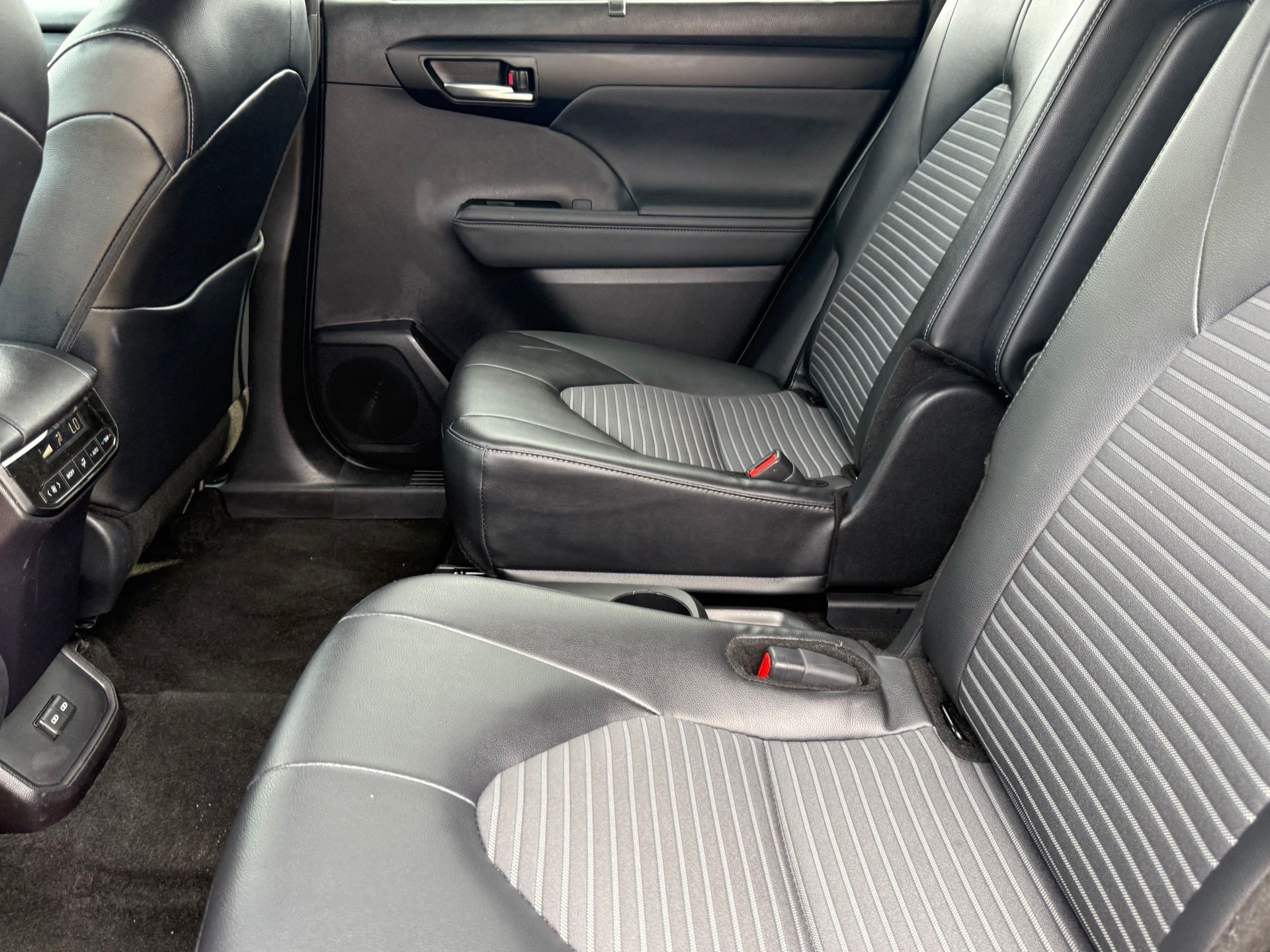 2025 Toyota Highlander XSE Black at Don McGill Toyota