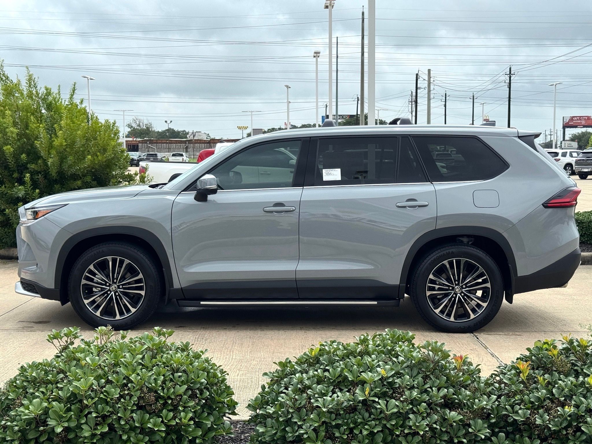 2026 Toyota Grand Highlander Hybrid MAX Platinum  at Gullo Toyota