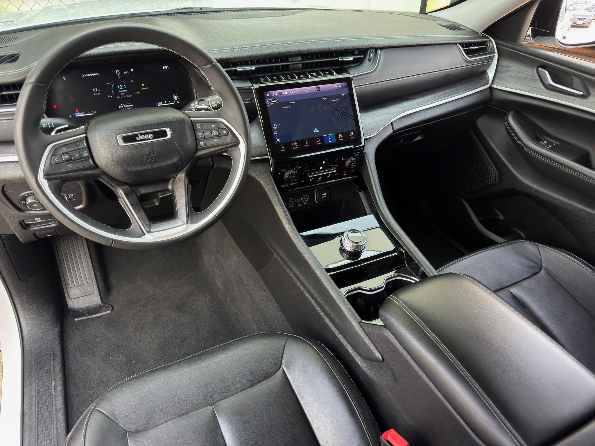2023 Jeep Grand Cherokee Limited White at River Oaks CDJR