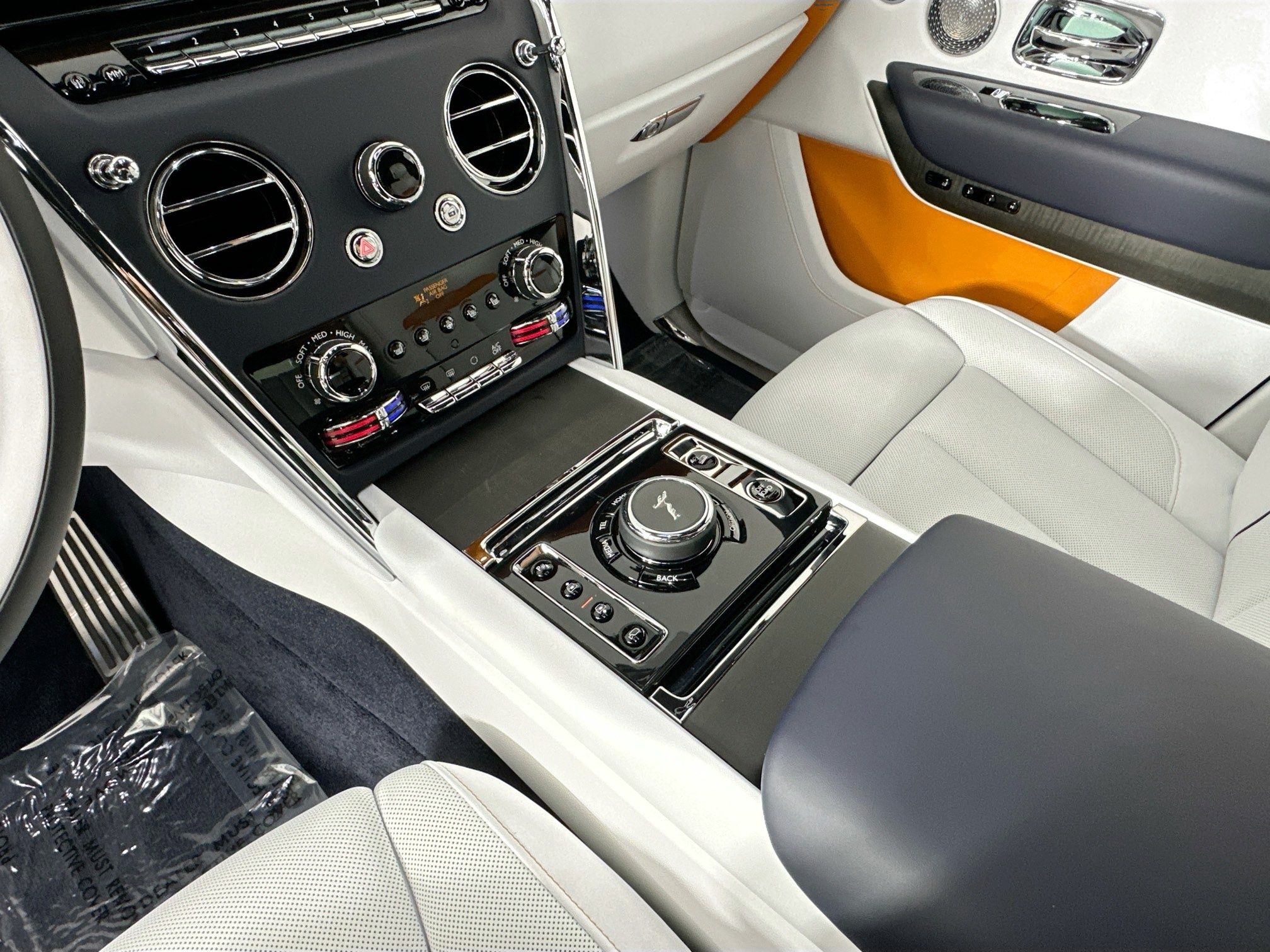 new 2027 Rolls-Royce Cullinan car, priced at $527,250