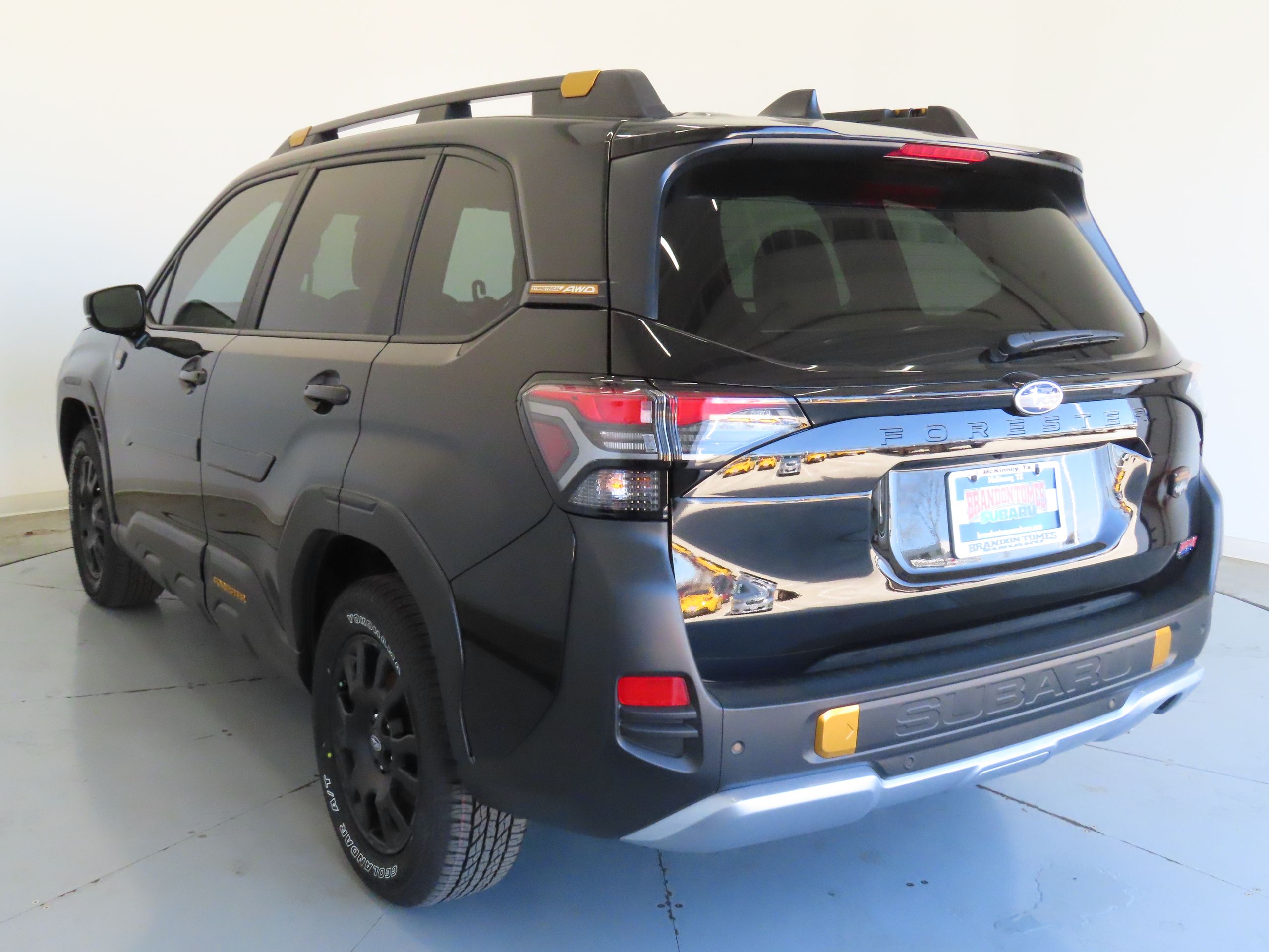 View vehicle photo 6