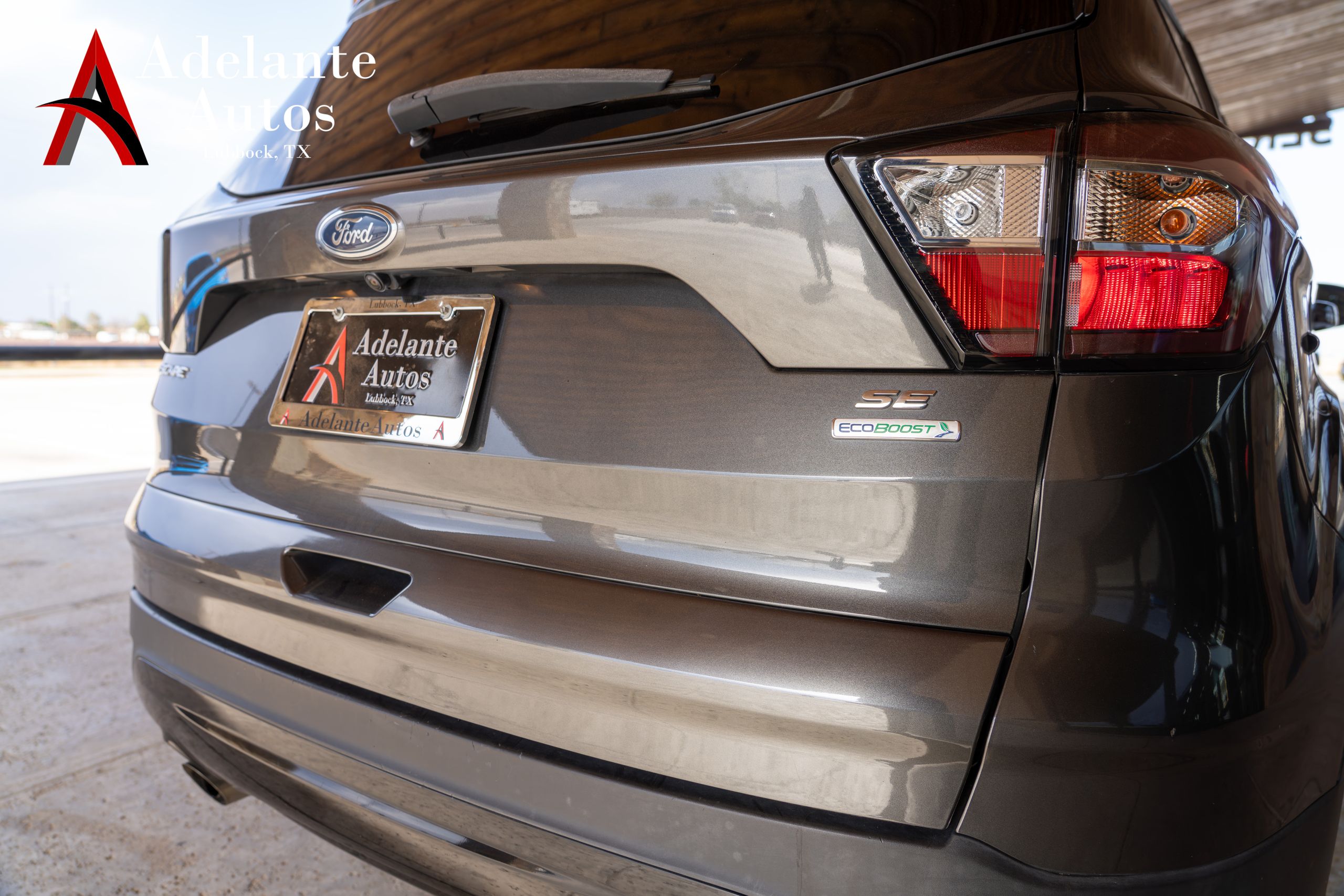 View vehicle photo 5