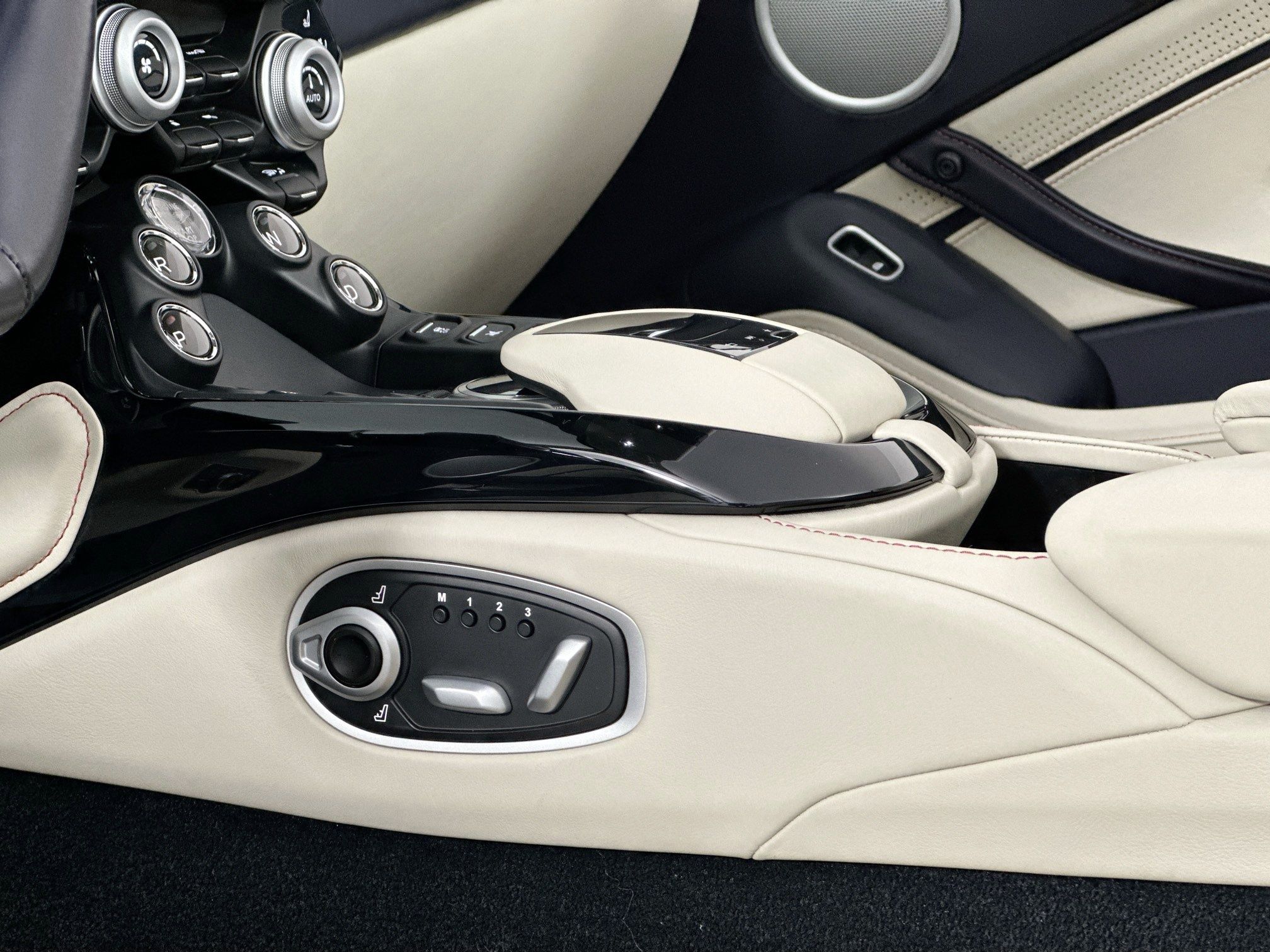 used 2023 Aston Martin Vantage car, priced at $159,998