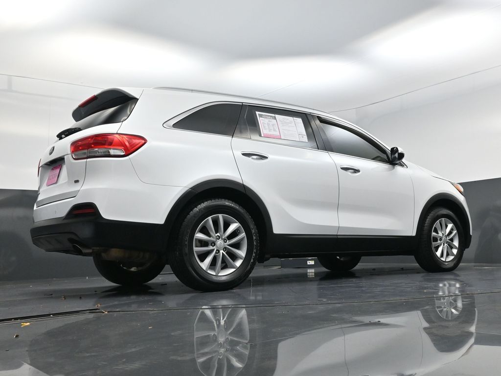 2017 Kia Sorento LX White at Toyota of Victoria
