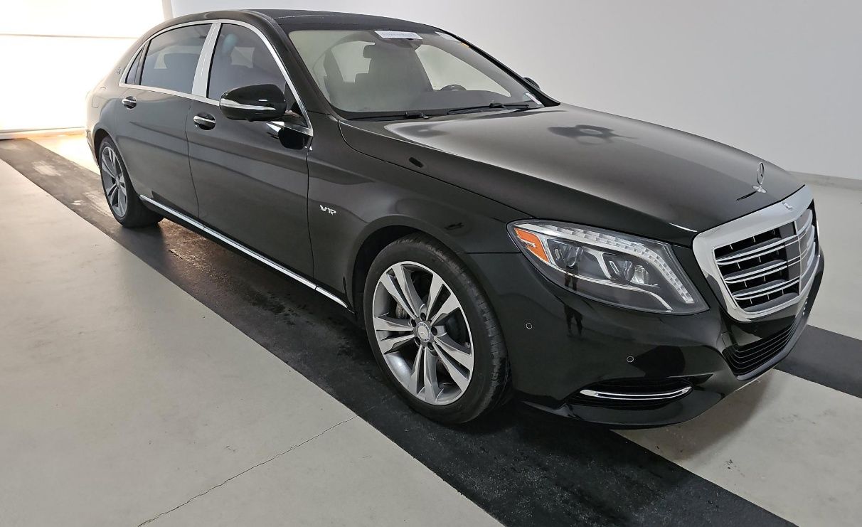 Black 2017 Mercedes-Benz S-Class Maybach S 600 Sedan Sedan Rear-Wheel Drive 7-Speed Automatic