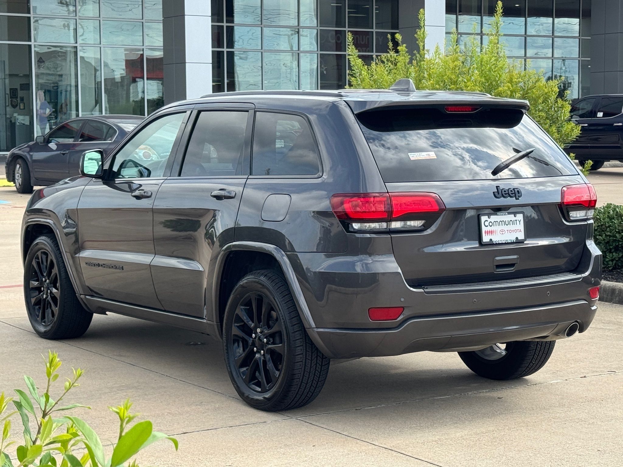 2021 Jeep Grand Cherokee Laredo X Gray at Wharton Chevrolet GMC