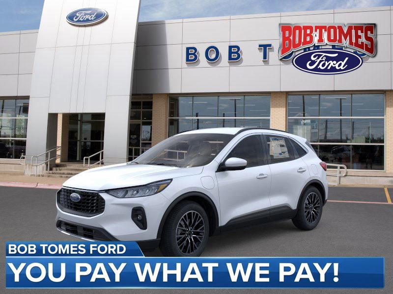 Silver Metallic 2026 Ford Escape Hybrid Plug-in FWD SUV / Crossover Front-Wheel Drive Continuously Variable Transmission