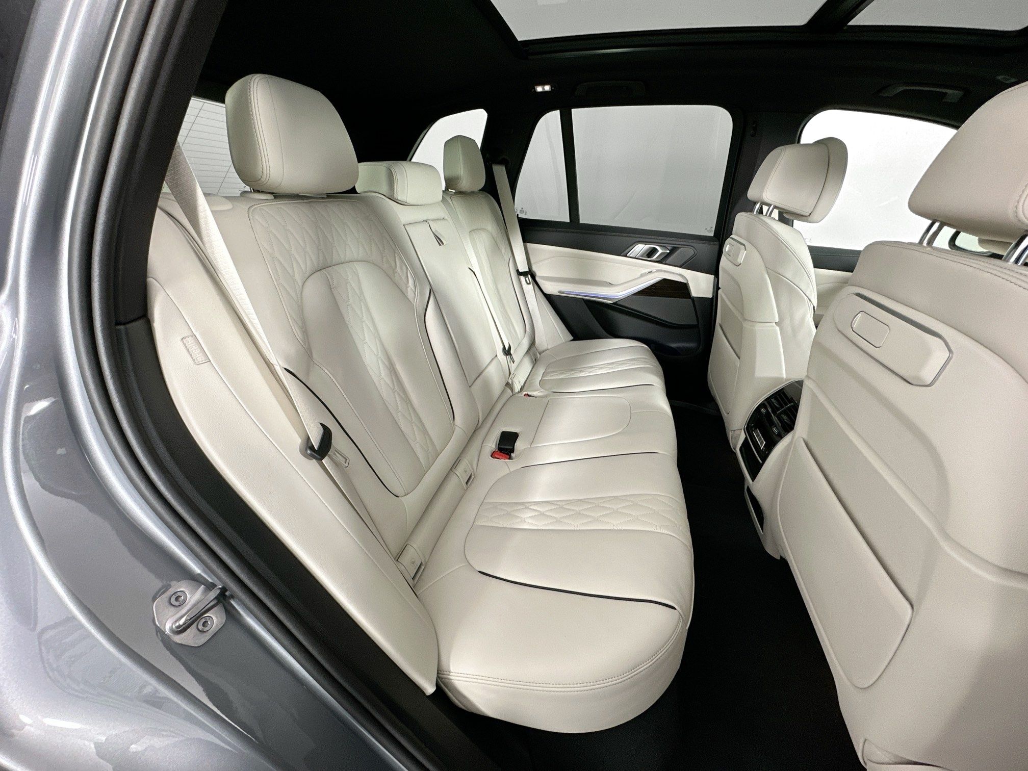 used 2025 BMW X5 car, priced at $59,998