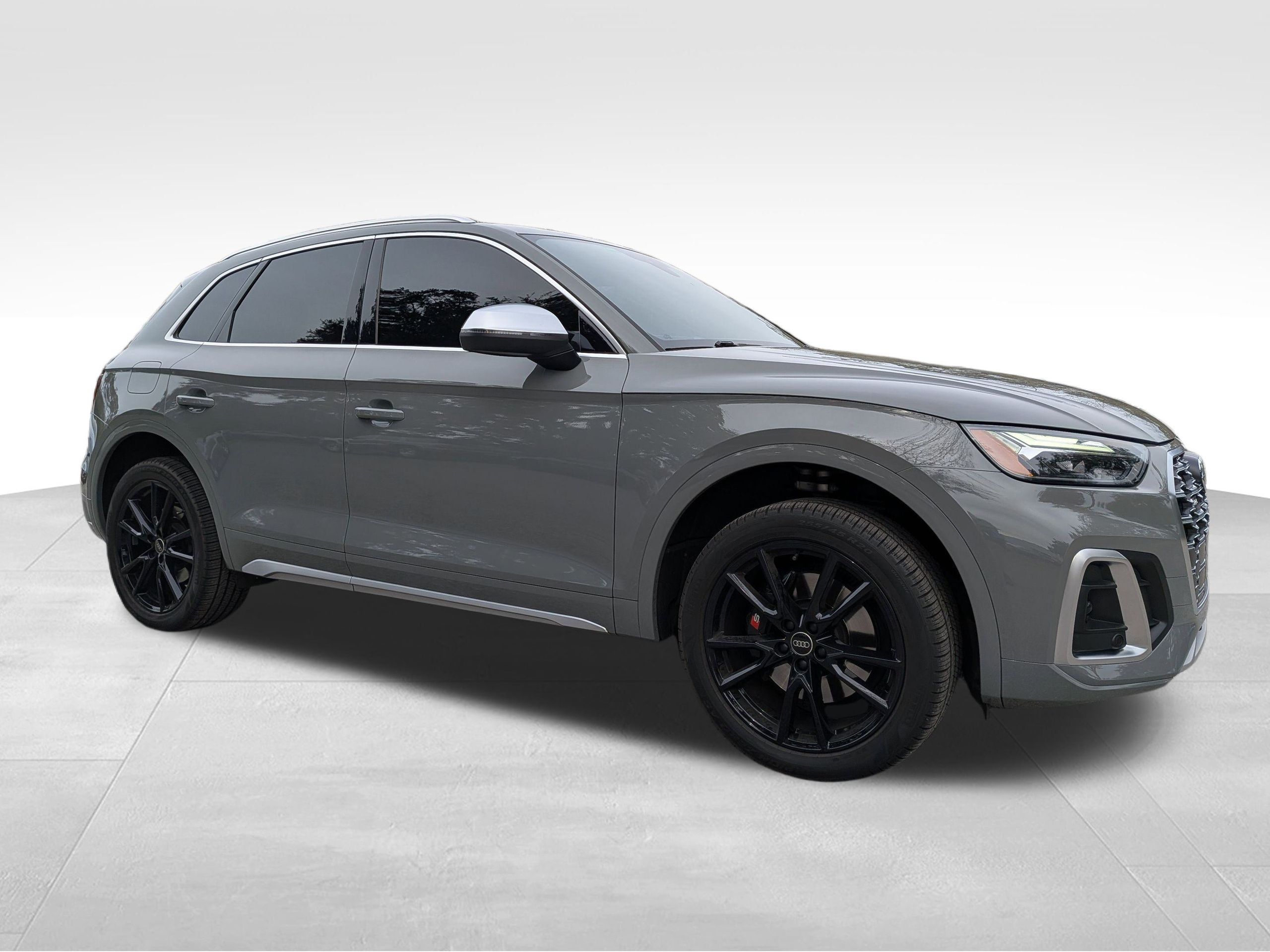 2022 Audi SQ5 Premium's photo