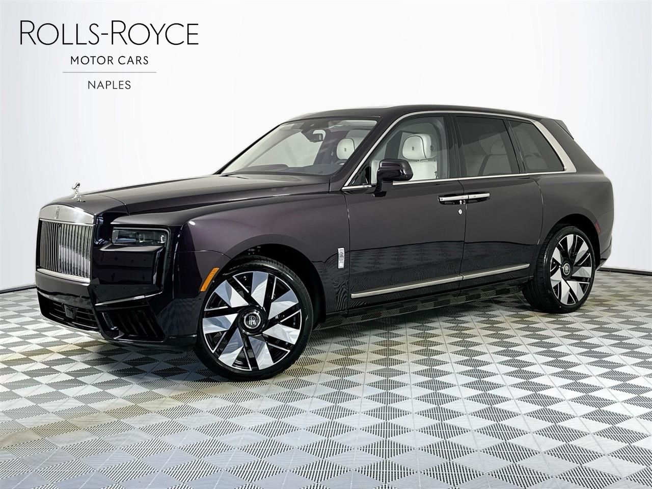 new 2026 Rolls-Royce Cullinan car, priced at $499,450
