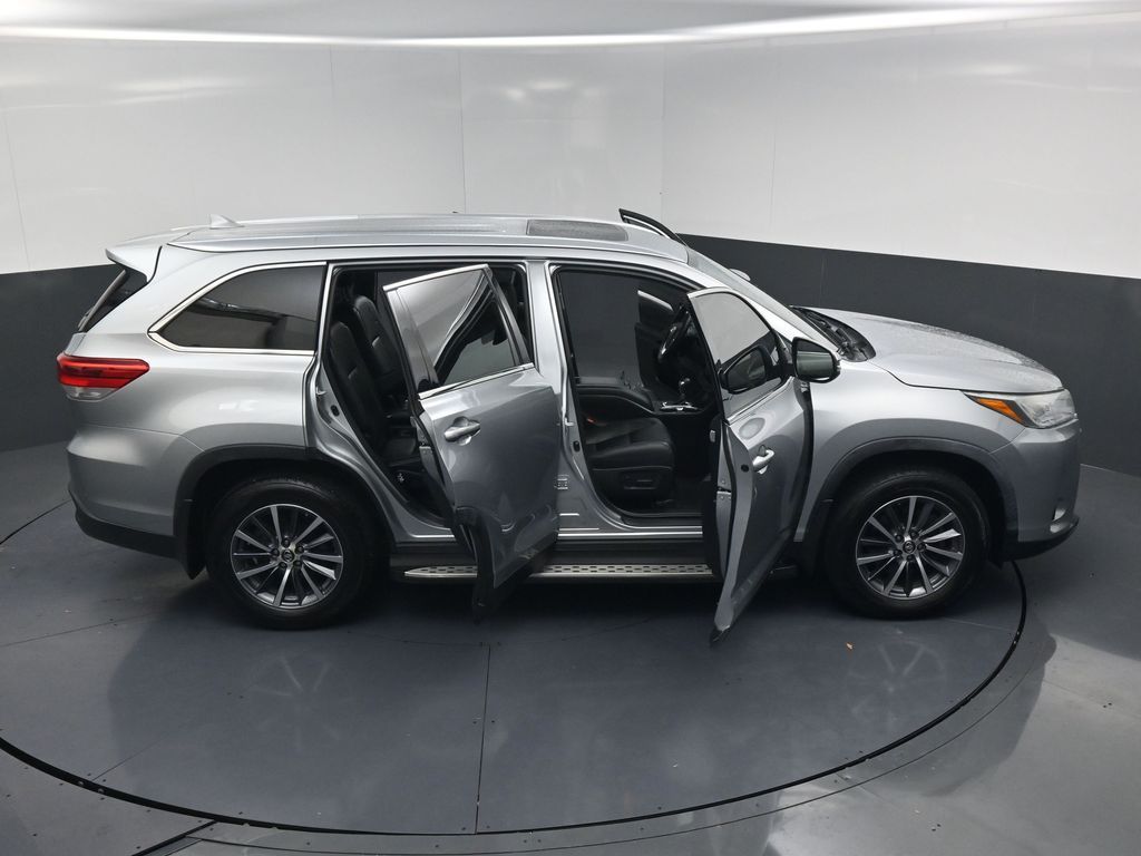2019 Toyota Highlander XLE Silver at DeMontrond Mazda