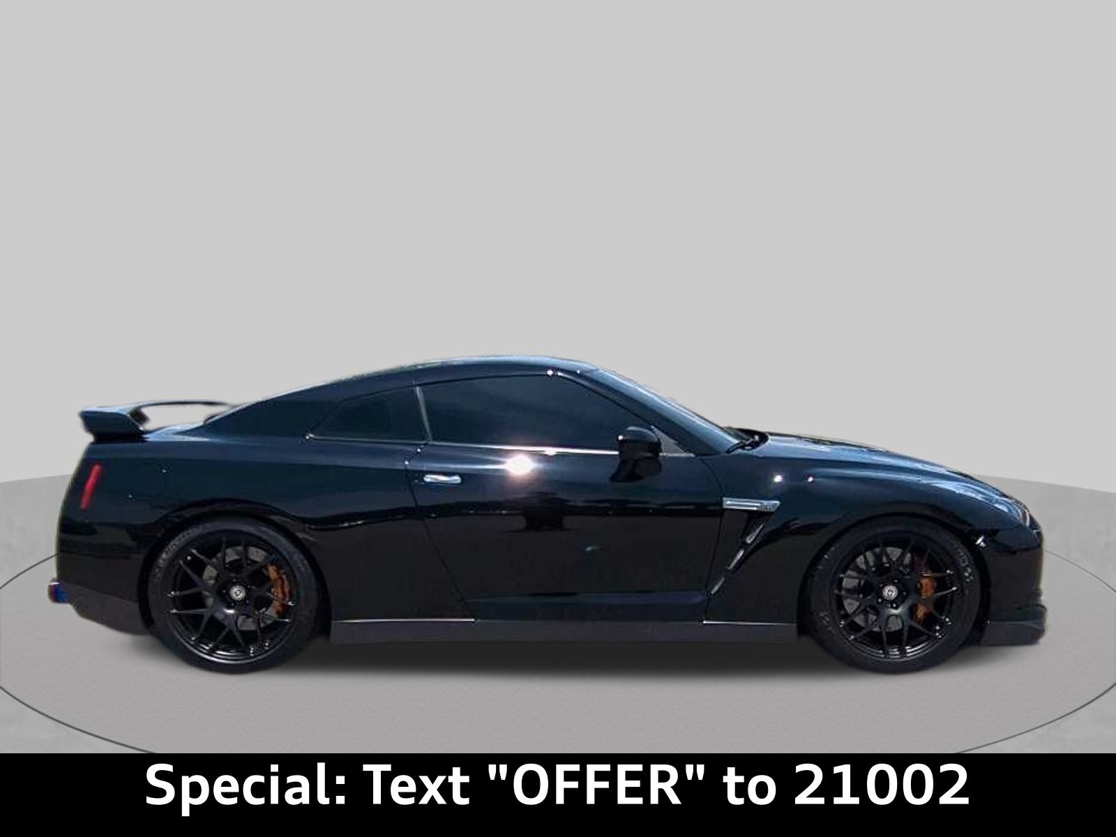 Nissan 2009 GT-R Premium
