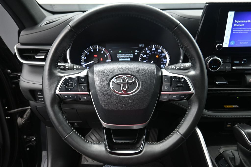 2024 Toyota Highlander XSE Black at Toyota of Victoria