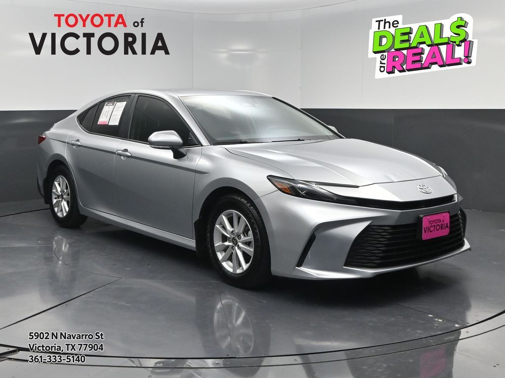  2025 Toyota Camry LE FWD   