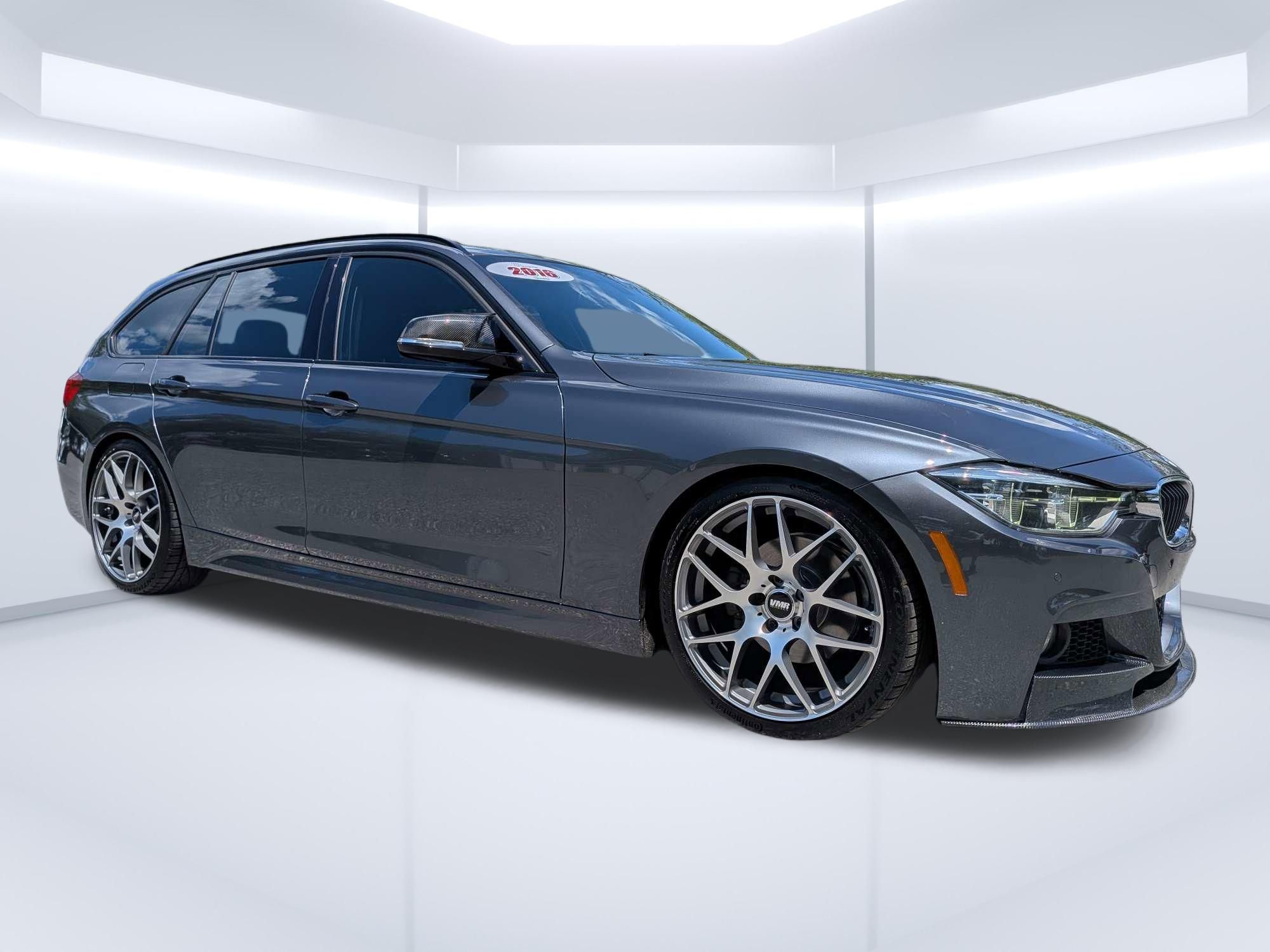 2016 BMW 3 Series 328i xDrive Sports Wagon's photo