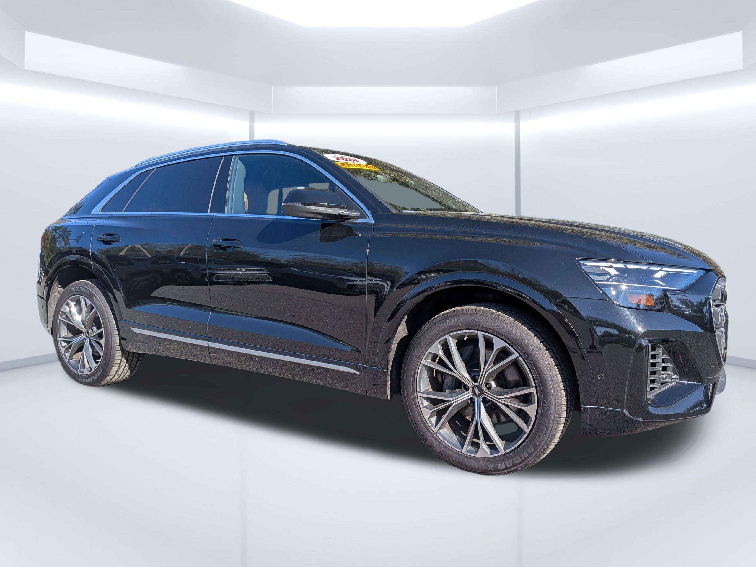 Mythos Black Metallic 2024 Audi Q8 quattro Premium Plus 55 TFSI SUV / Crossover All-Wheel Drive 8-Speed Automatic