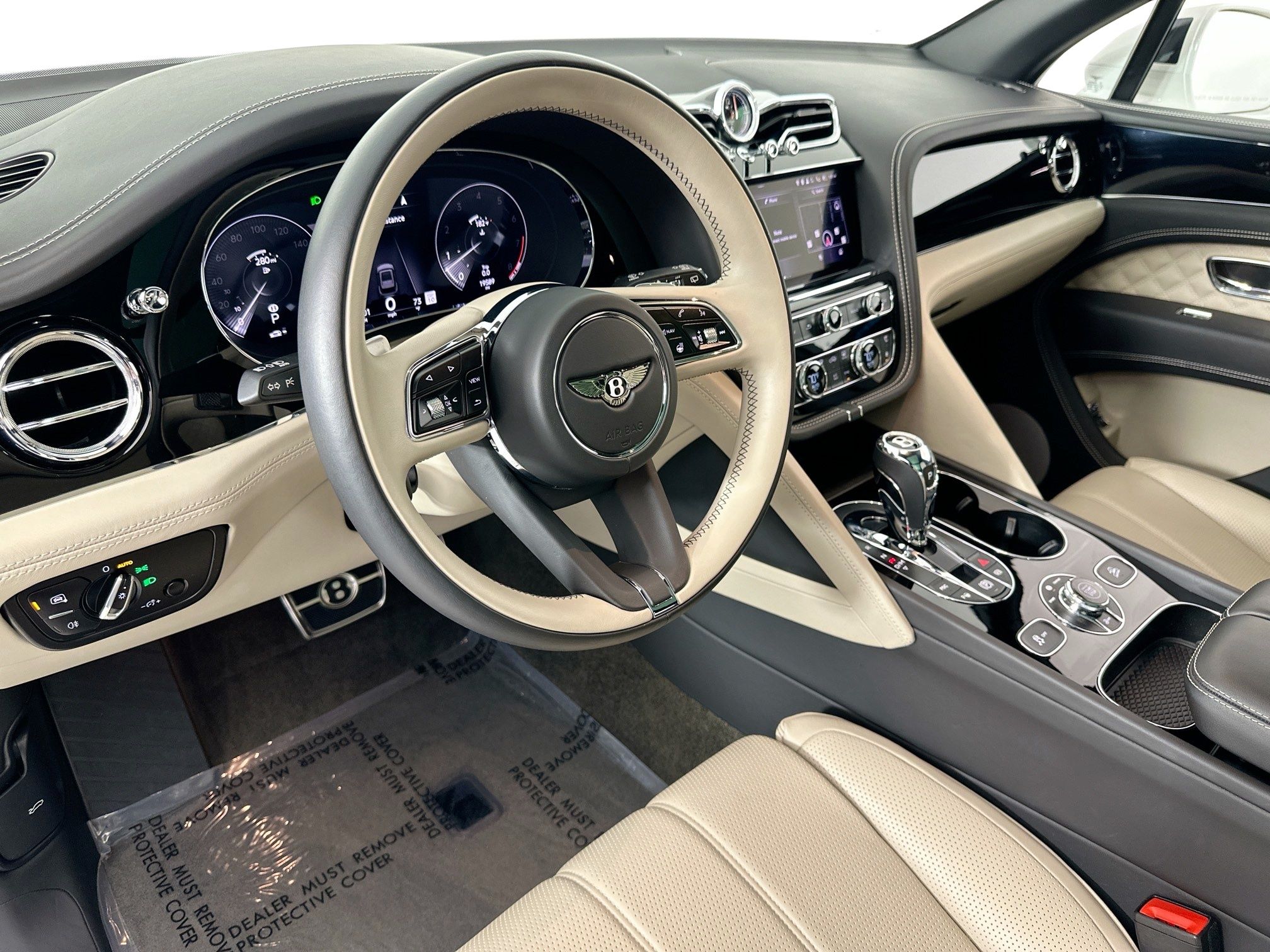 used 2022 Bentley Bentayga car, priced at $148,998