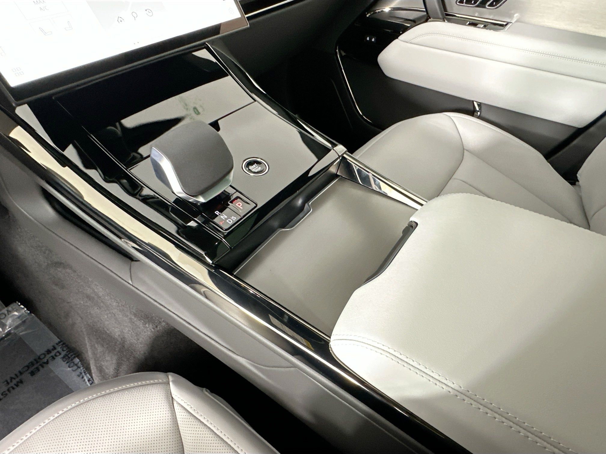 new 2026 Land Rover Range Rover Sport car, priced at $88,570