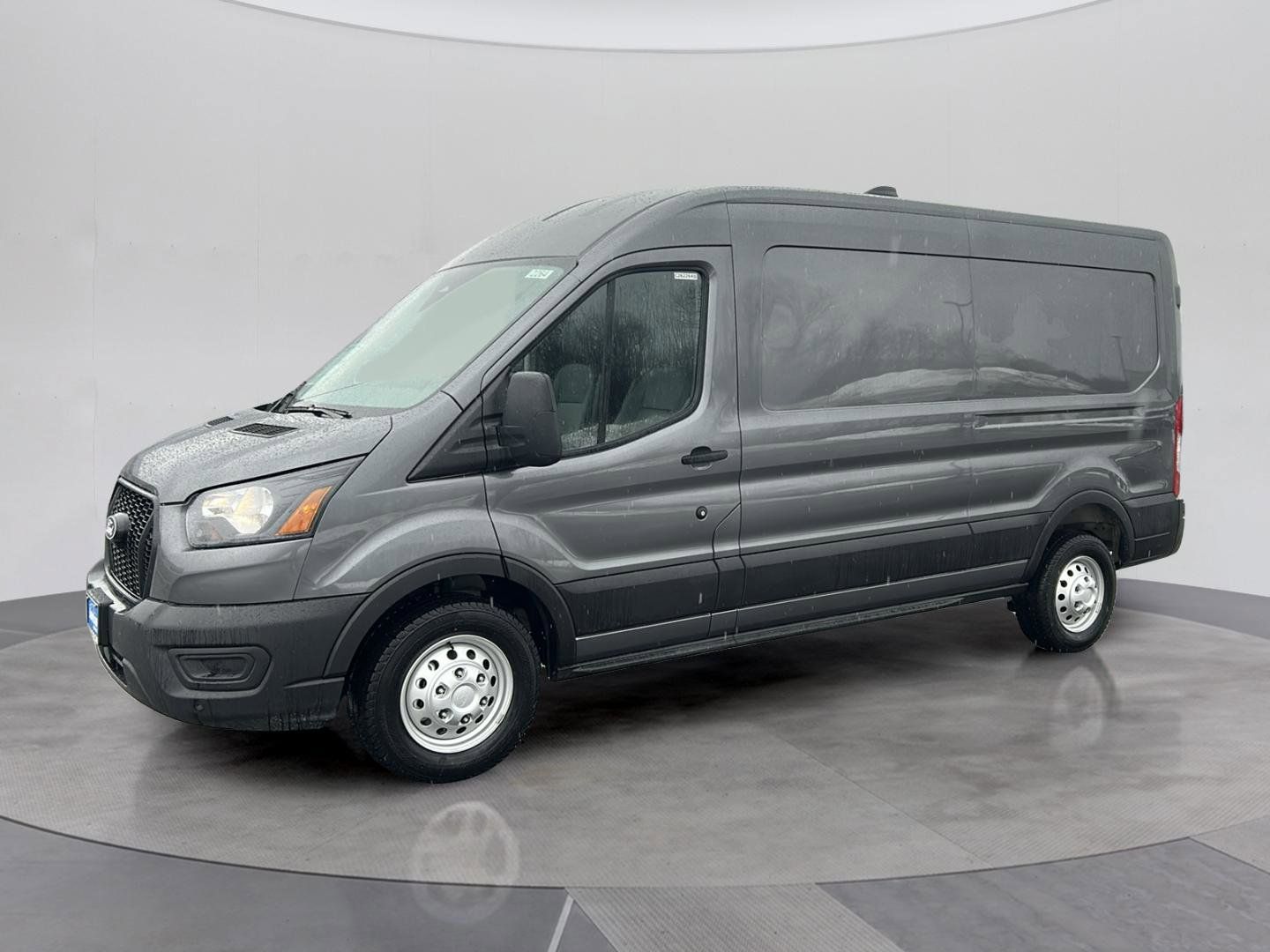 2026 Ford Transit Base's photo