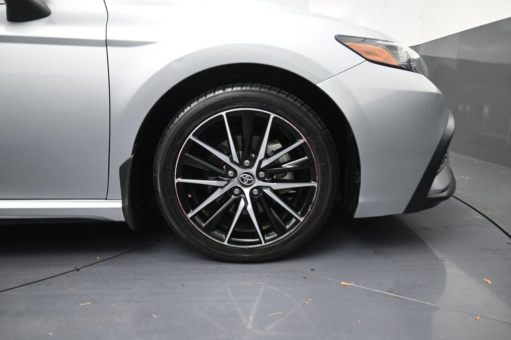 2024 Toyota Camry SE - 4