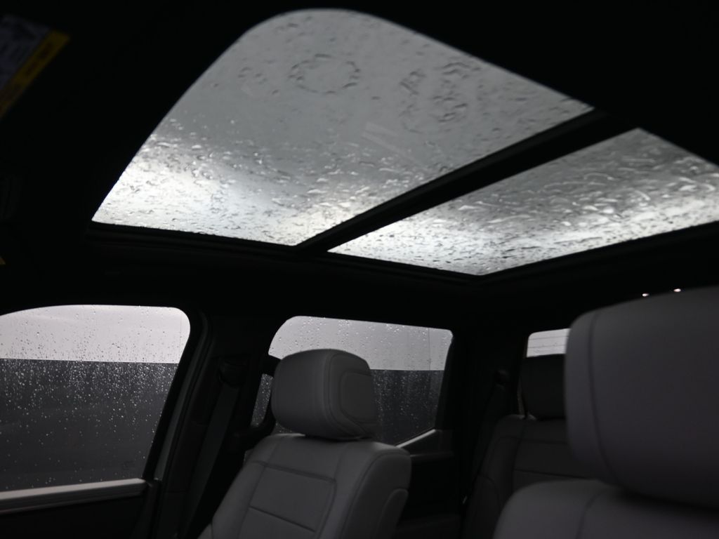 2026 Toyota Tundra Hybrid Limited - 10