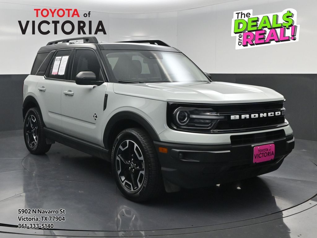 2022 Ford Bronco Sport Outer Banks Green at Community Toyota
