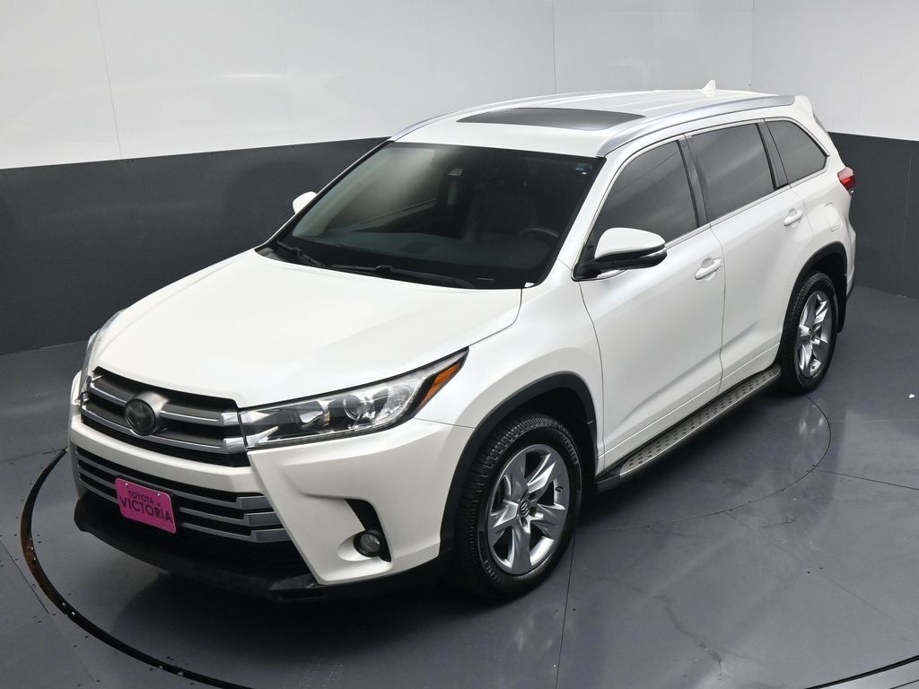 2017 Toyota Highlander Limited White at Classic Chevrolet Galveston