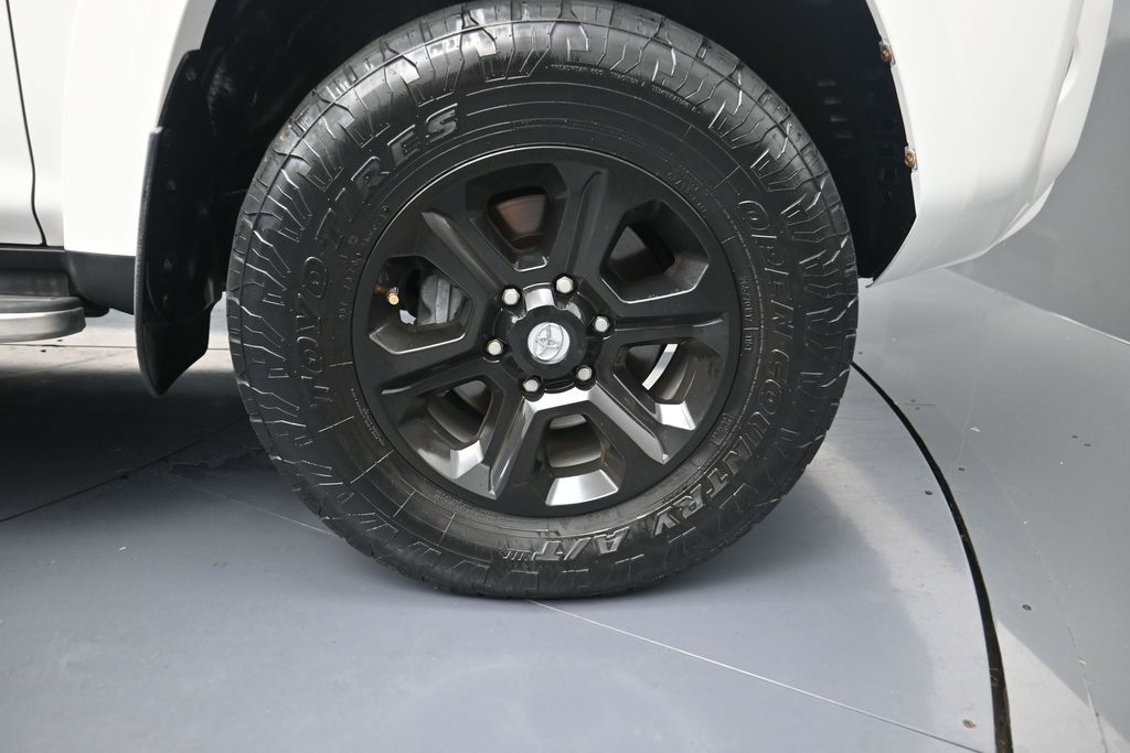 2018 Toyota 4Runner SR5 Premium White at Emmons Autoplex