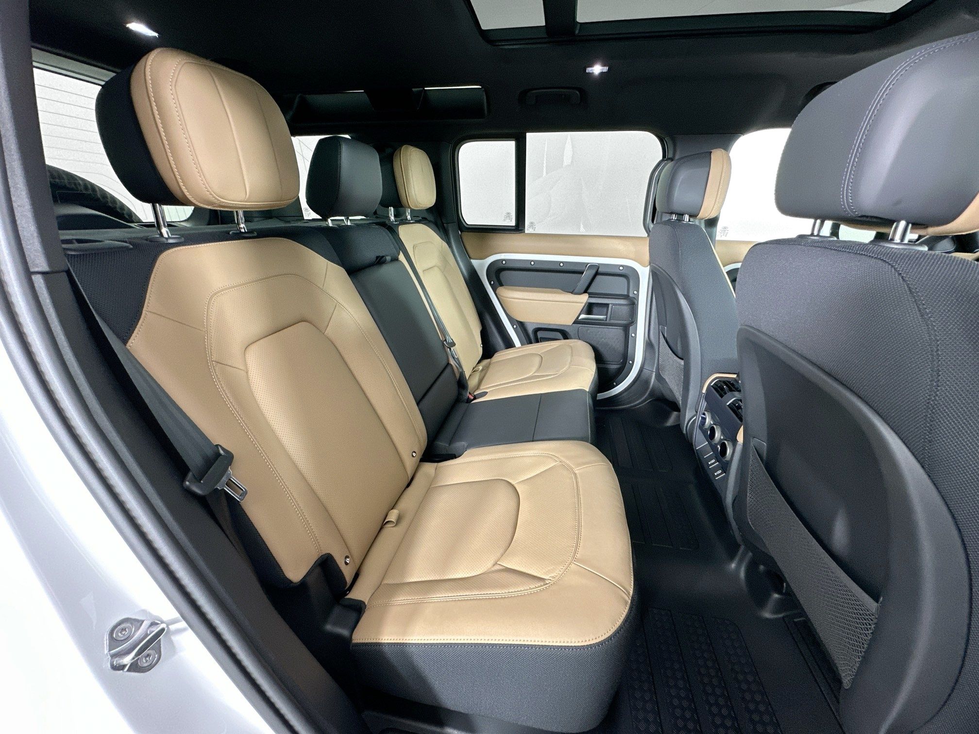 new 2026 Land Rover Defender 110 car, priced at $125,391