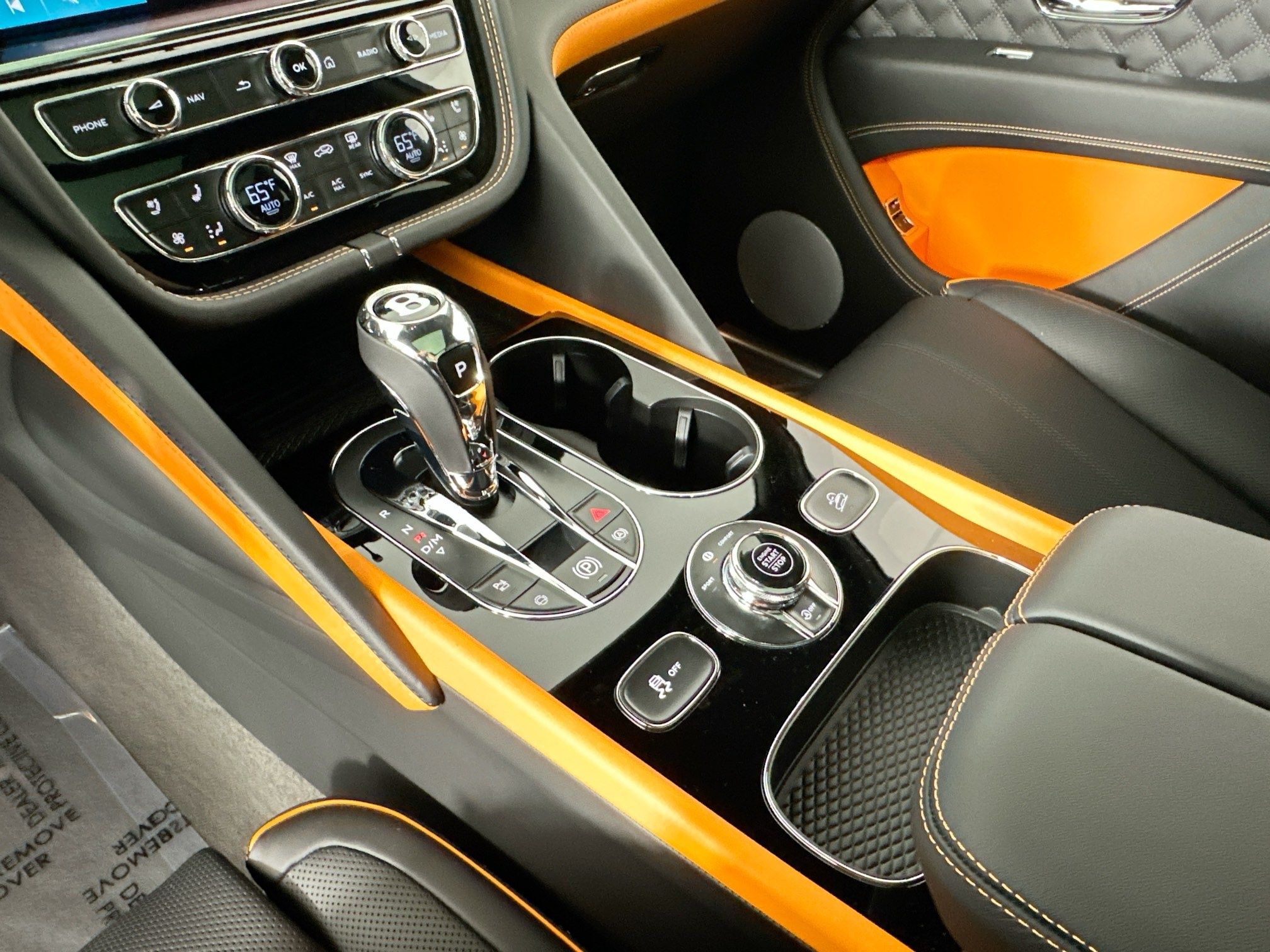 new 2025 Bentley Bentayga car