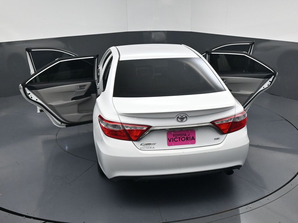 2017 Toyota Camry SE Silver at Emmons Autoplex
