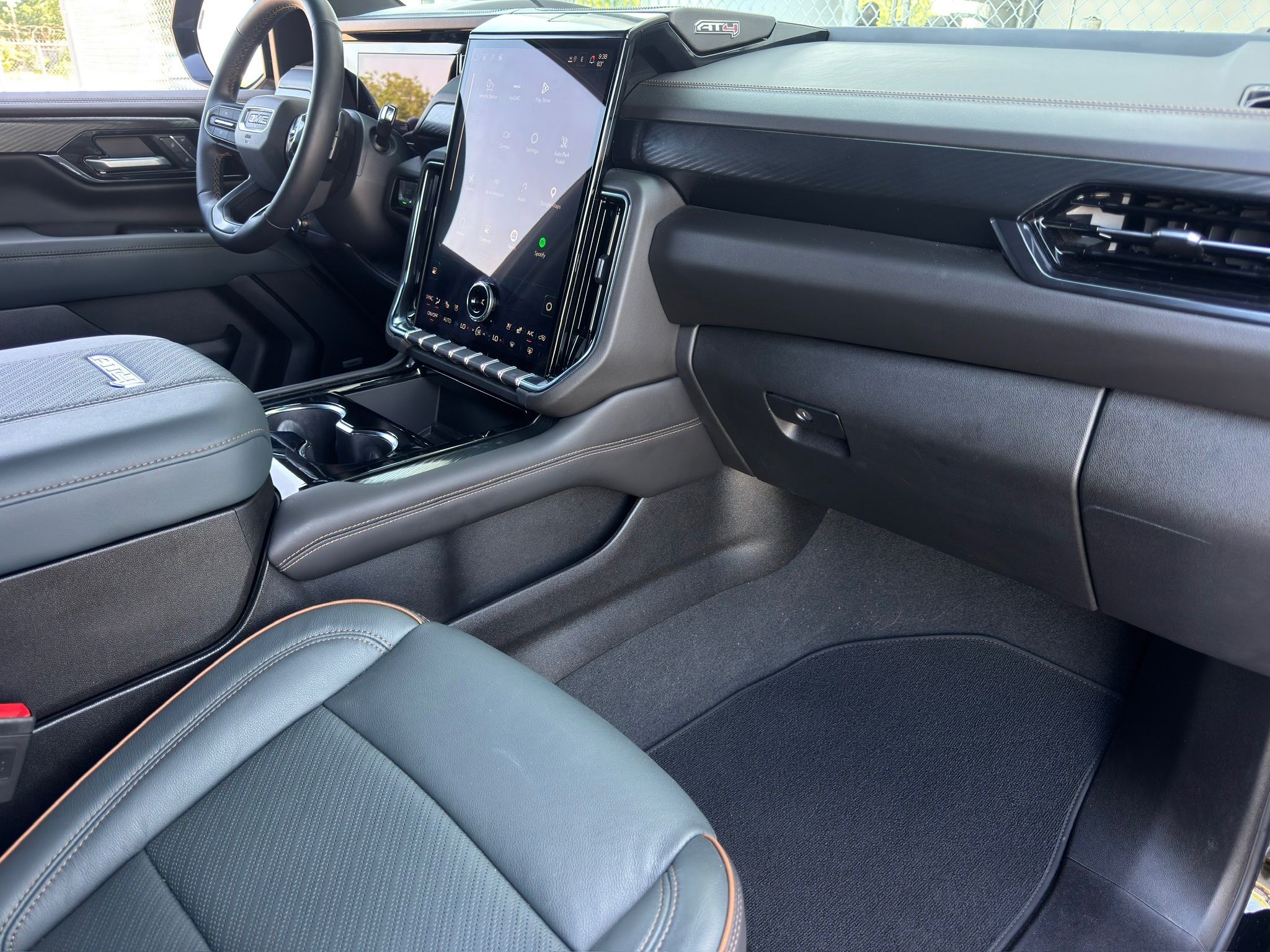 2025 GMC Yukon AT4 Black at Big Star Buick GMC