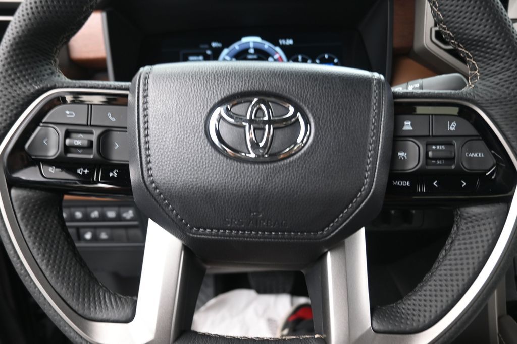 2026 Toyota Tundra Hybrid 1794 Edition - 11