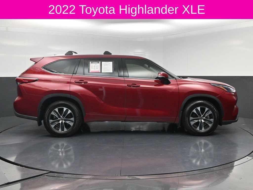 2022 Toyota Highlander XLE Red at North Houston Mitsubishi
