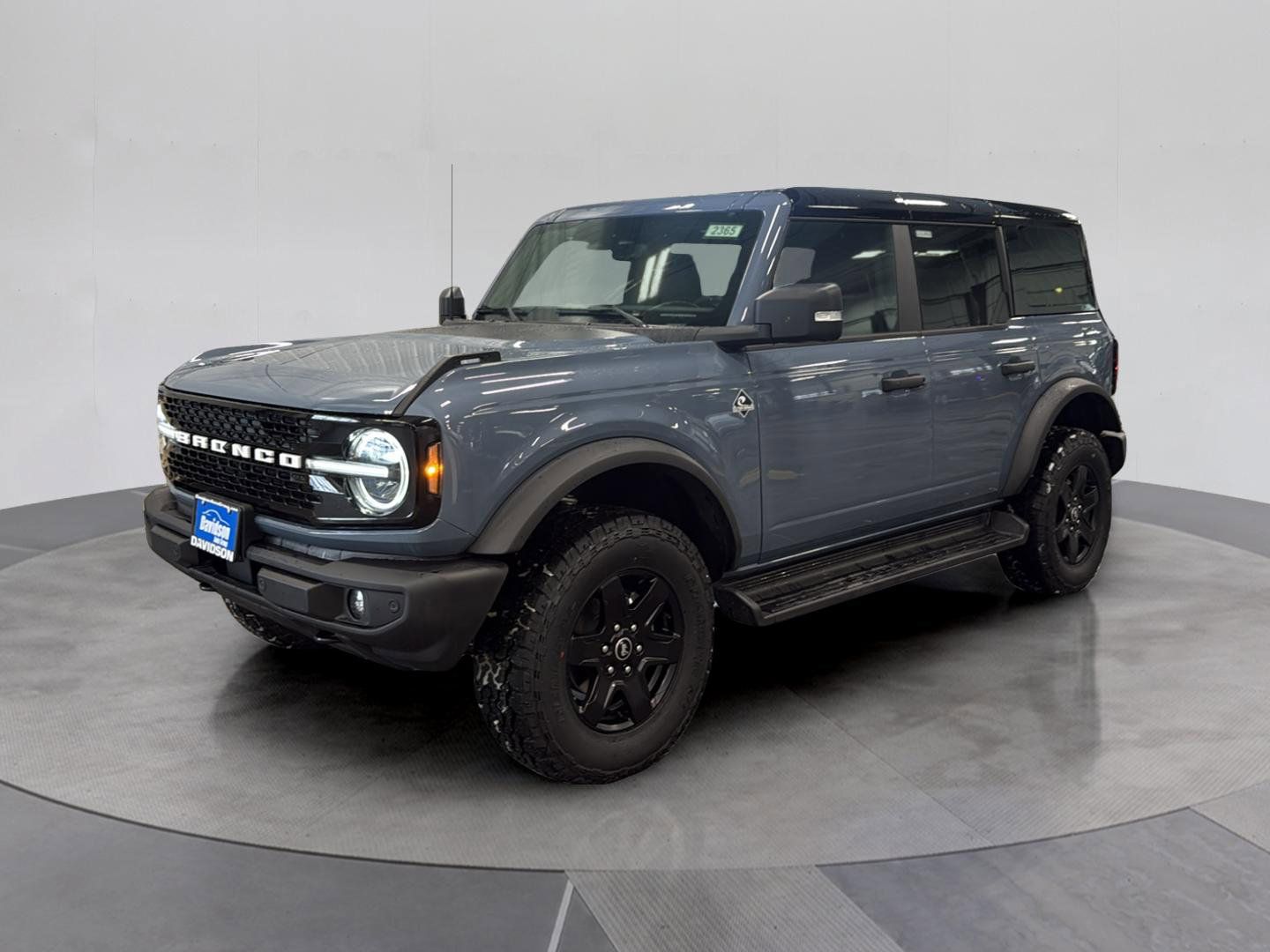 2025 Ford Bronco 4-Door Outer Banks's photo
