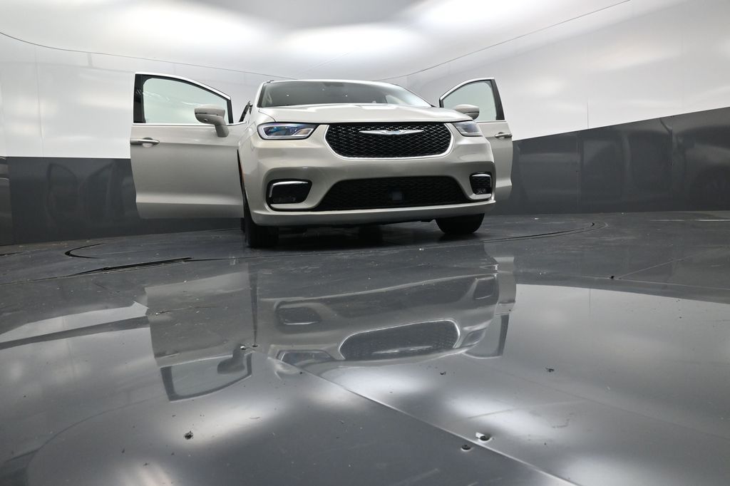 2021 Chrysler Pacifica Hybrid Touring L White at Shottenkirk Kia Fort Bend