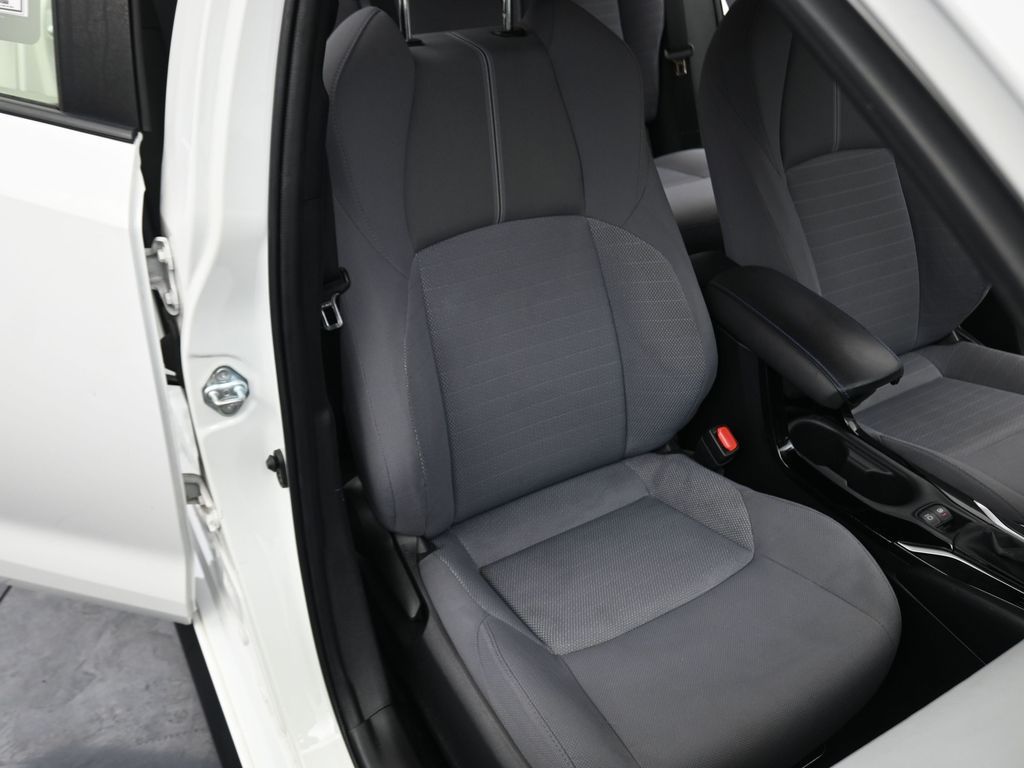 2021 Toyota Corolla SE White at Autostrade