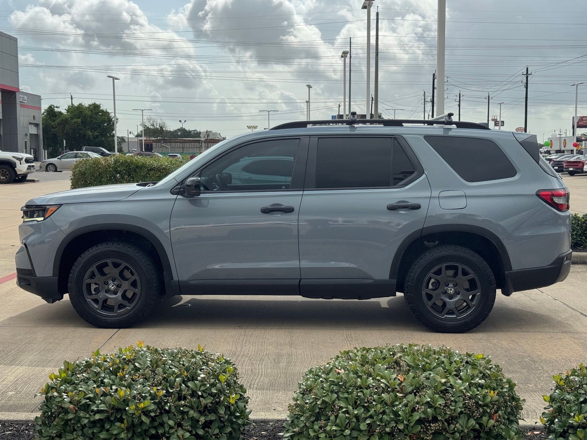2025 Honda Pilot TrailSport  at Community Honda
