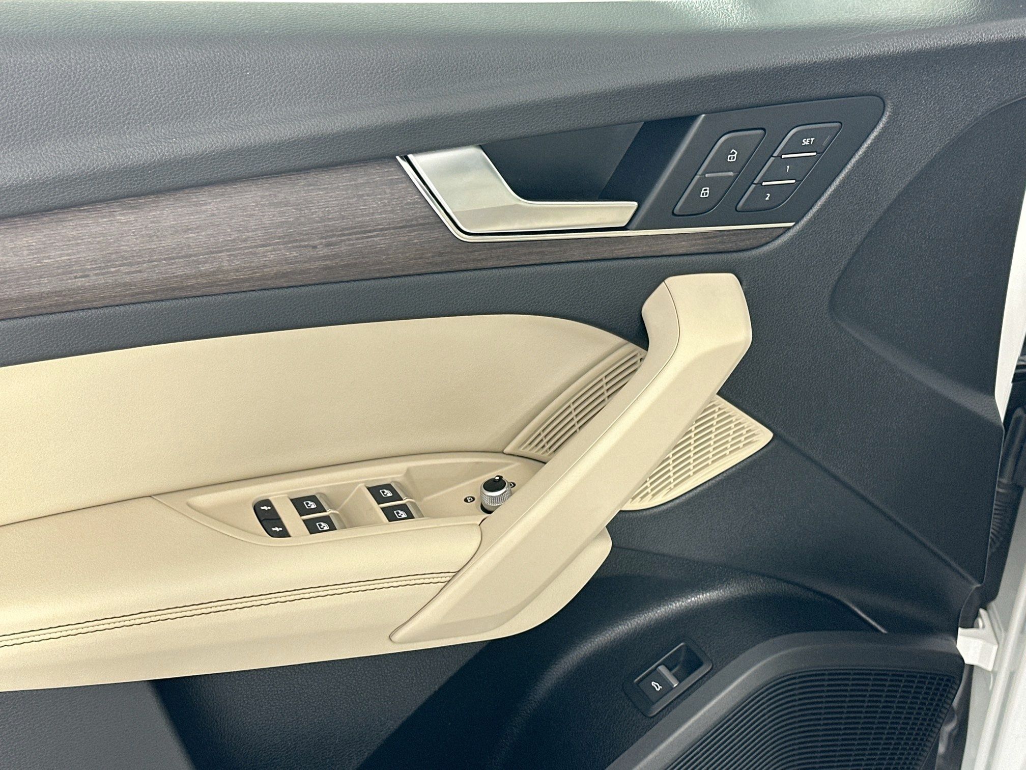 used 2021 Audi Q5 car, priced at $24,998