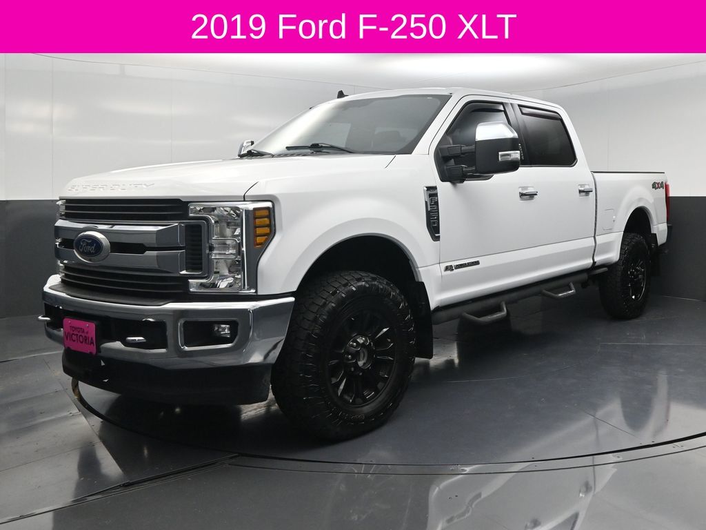 2019 Ford F-250SD XLT White at Emmons Autoplex
