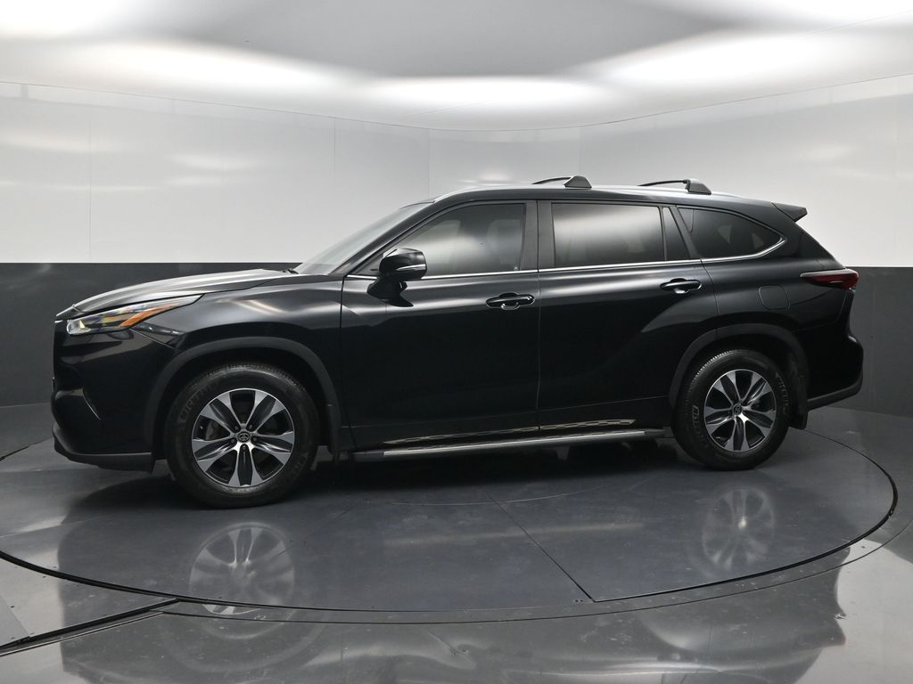 2024 Toyota Highlander XLE Black at Don McGill Toyota