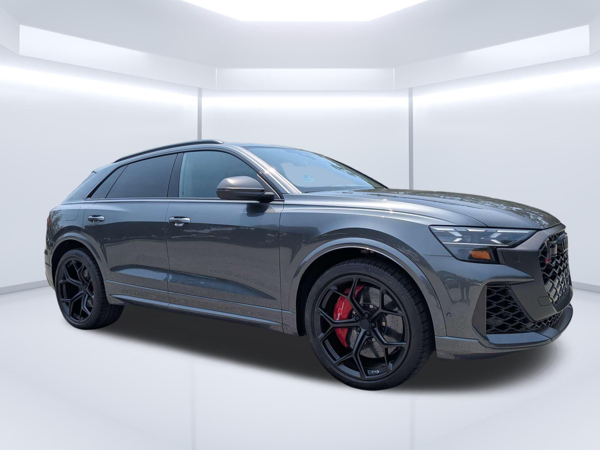 Daytona Gray Pearl Effect 2026 Audi RS Q8 SUV / Crossover All-Wheel Drive 8-Speed Automatic