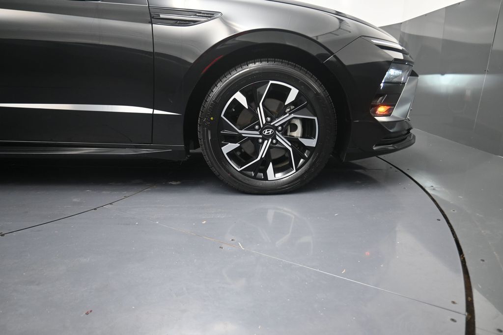 2025 Hyundai Sonata SEL Black at Classic Elite Chevrolet Sugar Land