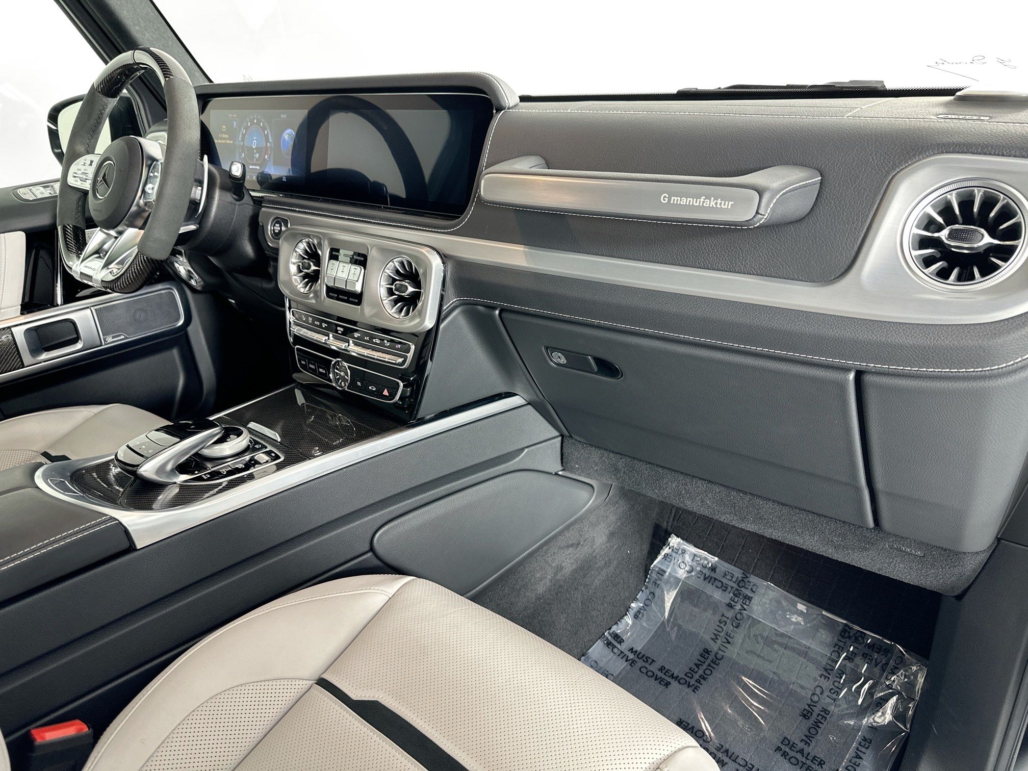 used 2022 Mercedes-Benz G-Class car, priced at $198,998