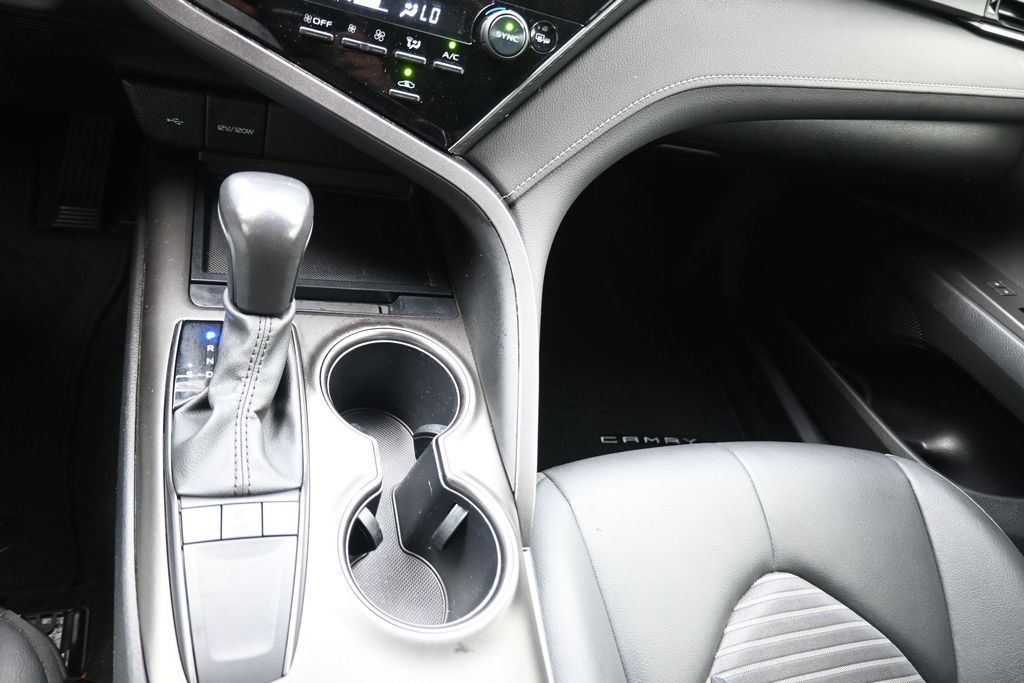2024 Toyota Camry SE - 8