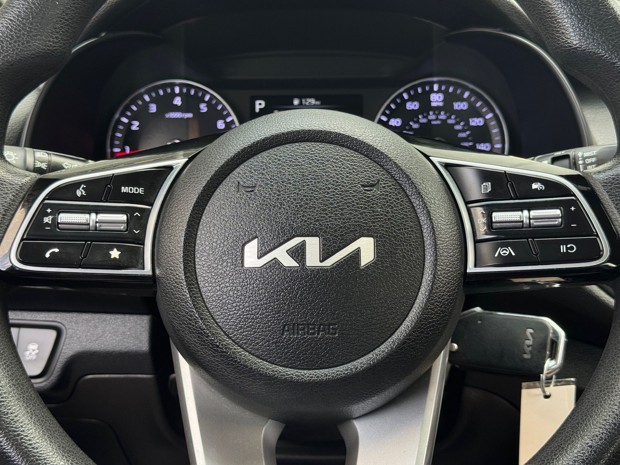 2022 Kia Forte LXS - 6